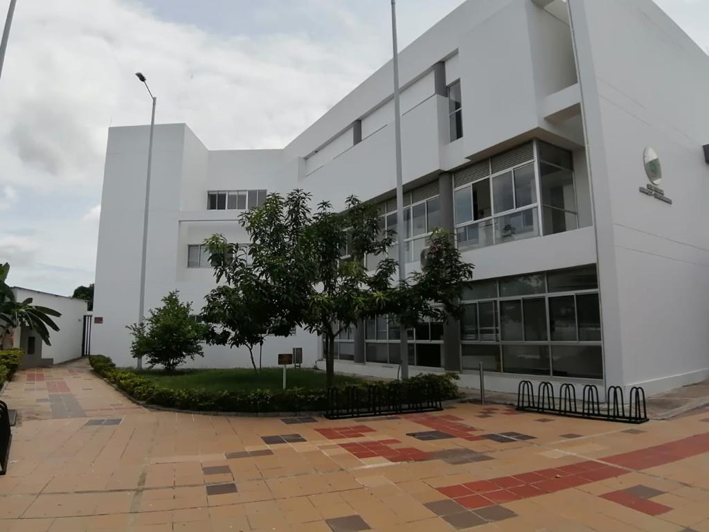 El Consejo Superior de la Judicatura asignó al Palacio de Justicia del municipio Girardot, Cundinamarca, el nombre de “EMIRO SANDOVAL HUERTAS” (qepd)