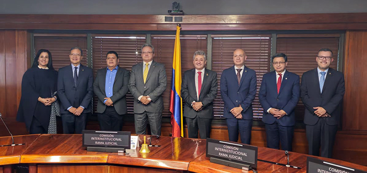 El abogado Jairo Alberto Amézquita Collazos tomó posesión como nuevo representante de los Funcionarios y Empleados ante la Comisión Interinstitucional de la Rama Judicial